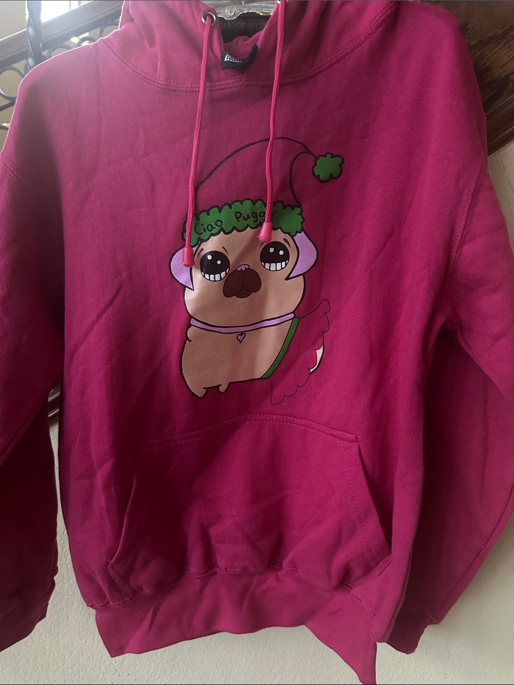 Women’s Fuchsia Pug Graphic Hoodie Sweater